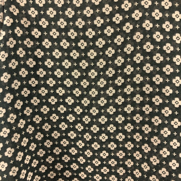 AMO American Eagle Outfitters Top Semi-Sheer Blouse Hi-Lo Multi Geo Print XS - Picture 7 of 7